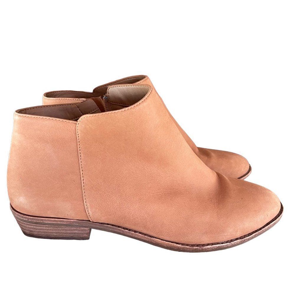 Alex Marie Womens Nude Tan Suede Leather Ankle Bootie Sz 9